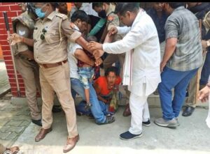 क्या सरकारी तंत्र के दम पर गुंडई ही सत्ता का चरित्र है?